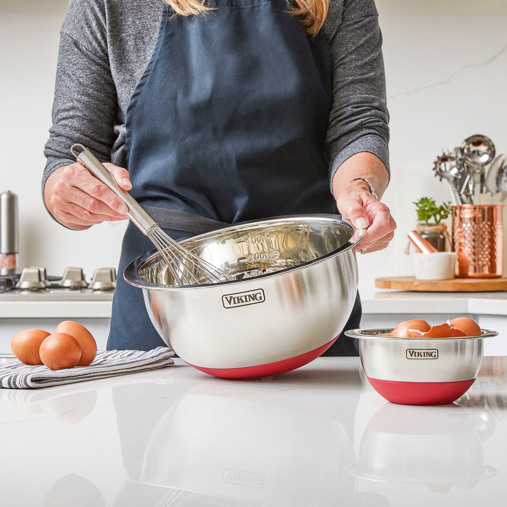 Viking 10-Piece Stainless Steel Mixing Bowl Set with Lids, Red