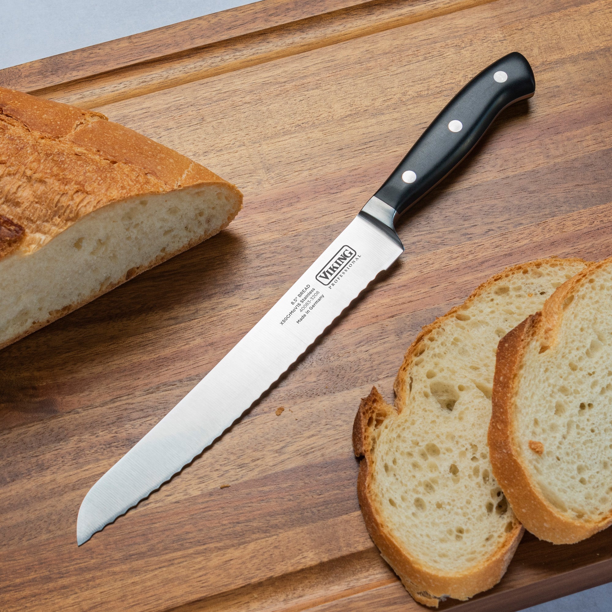 Viking Professional 8-Inch Bread Knife